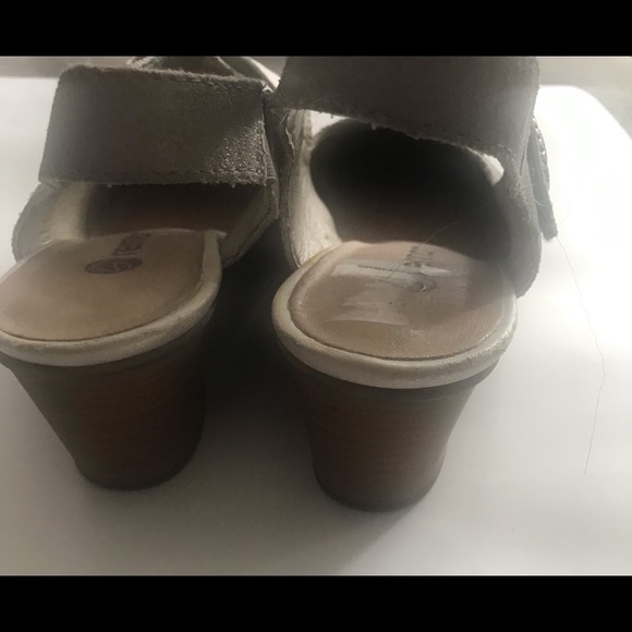 Remonte beautiful low heel leather shoes size 38 or 9 comfortable all day - Picture 5 of 6